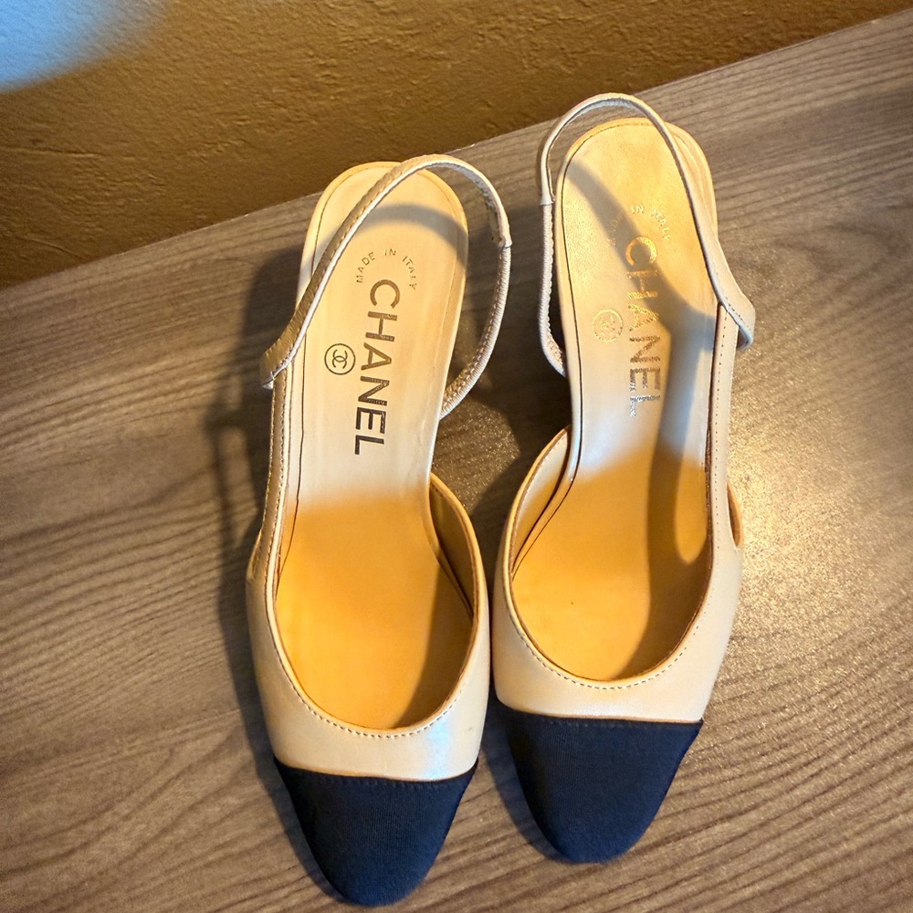 CHANEL Women's Two-Tone Slingback Heels